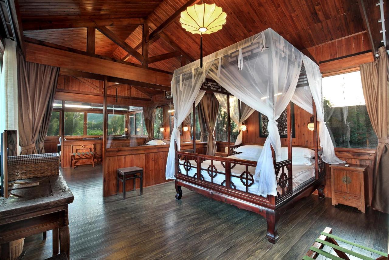 Yangshuo Mountain Retreat Hotel Exterior photo