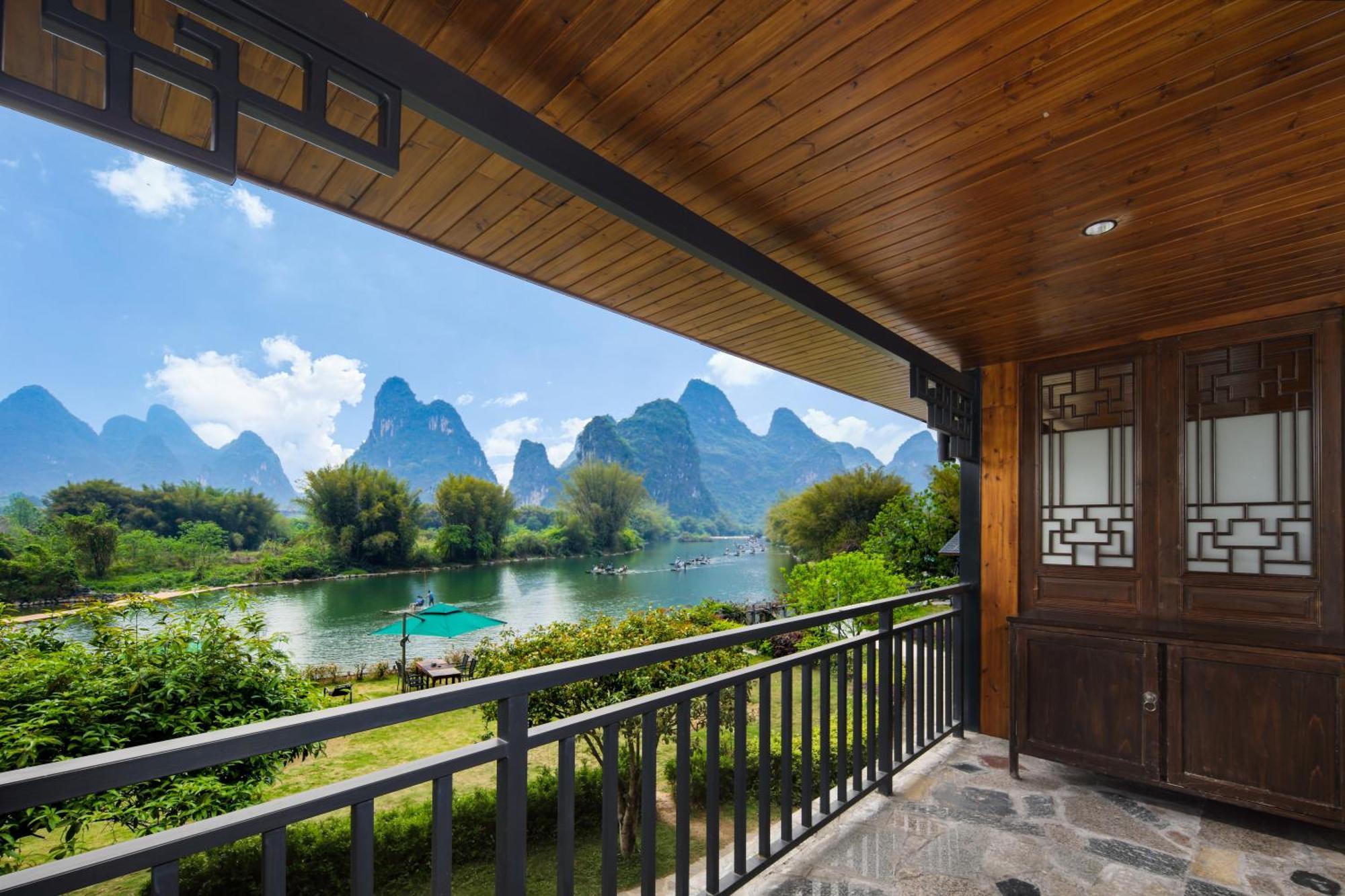 Yangshuo Mountain Retreat Hotel Exterior photo
